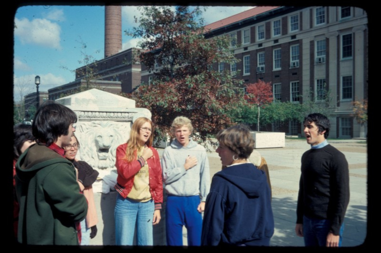 F'76 at a Lion Sing